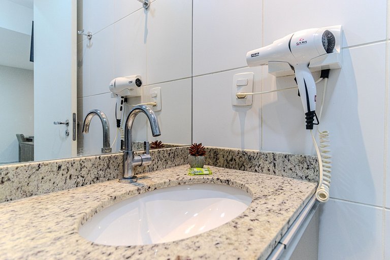 Lindo studio bem perto do bolsão das compras