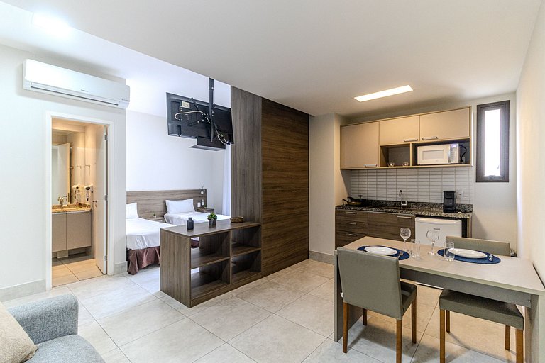 Lindo studio bem perto do bolsão das compras
