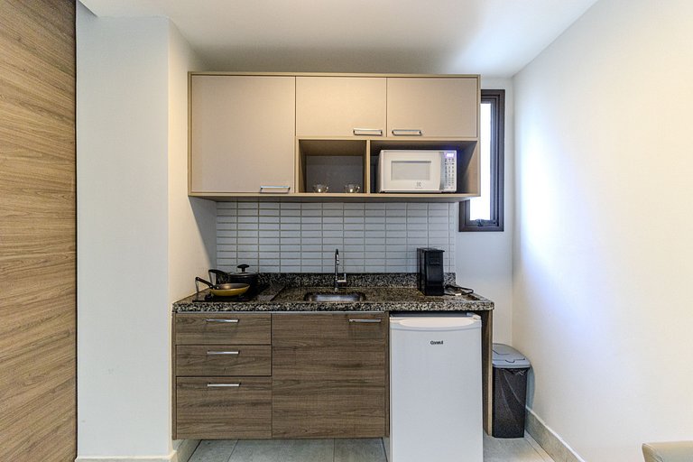 Lindo studio bem perto do bolsão das compras
