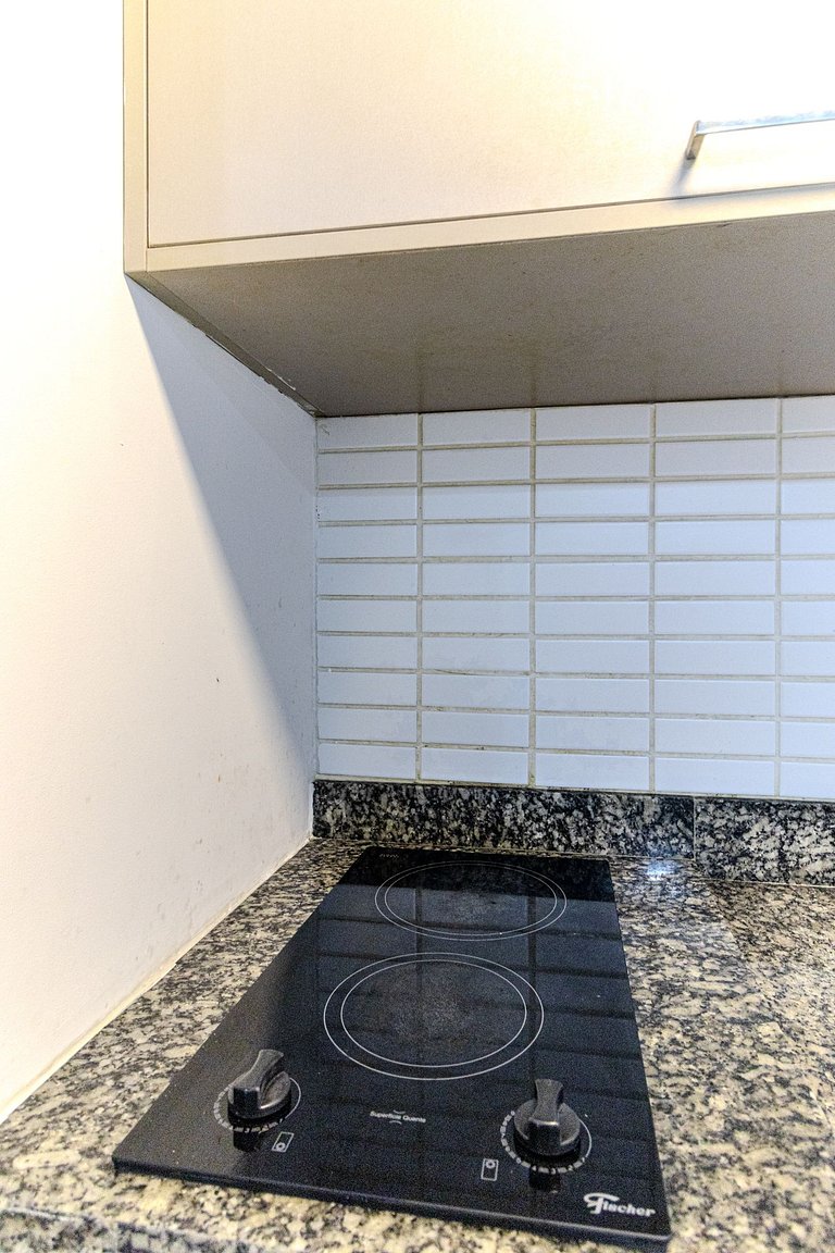 Lindo studio bem perto do bolsão das compras