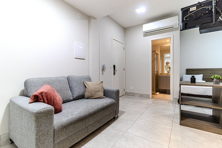 Lindo studio bem perto do bolsão das compras
