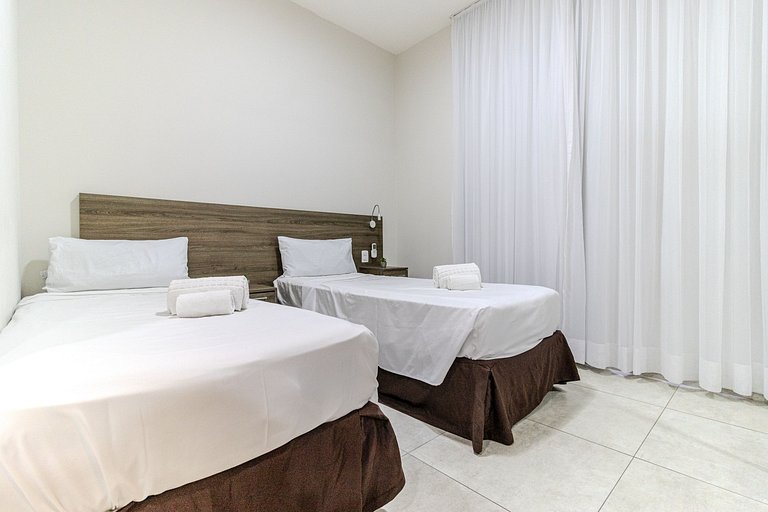Lindo studio bem perto do bolsão das compras