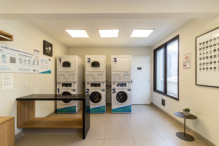 Lindo studio bem perto do bolsão das compras