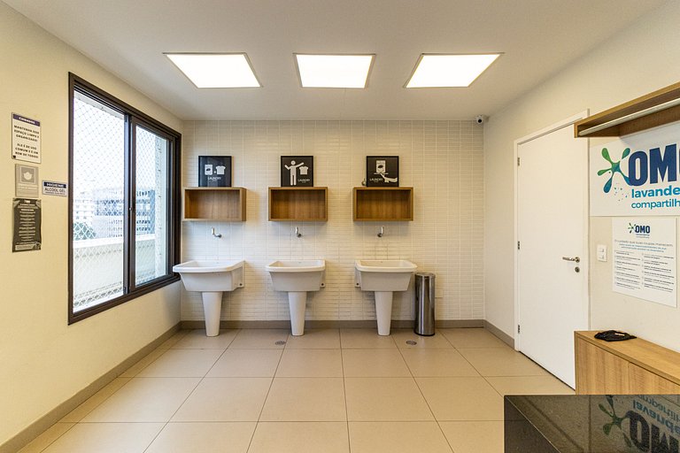 Lindo studio bem perto do bolsão das compras