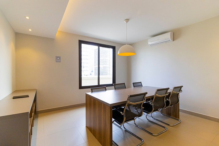Lindo studio bem perto do bolsão das compras