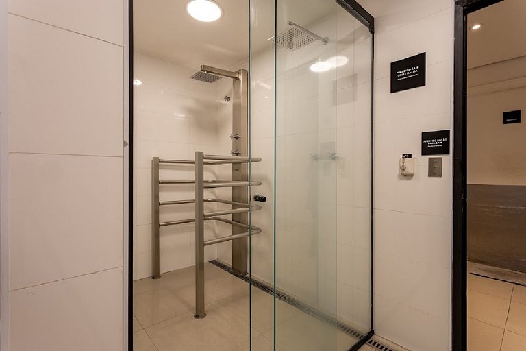 Flat Único perto da Av Paulista e FGV